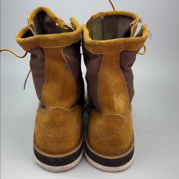 Danner River Gripper Felt Bottom 
Fly Fishing Wading Boots - Picture 3 of 10